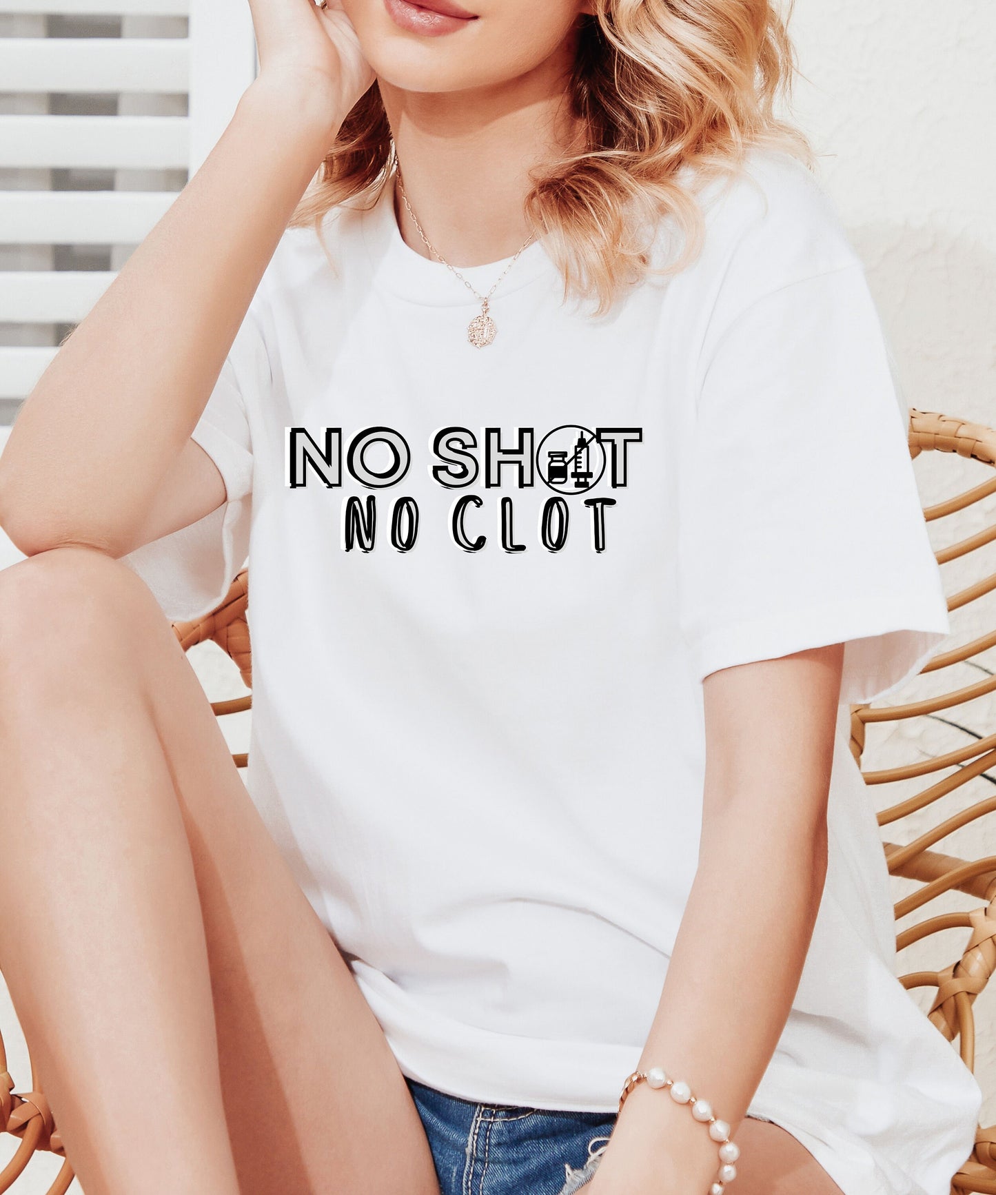 Anti-Vaccine No shot Graphic T-shirt